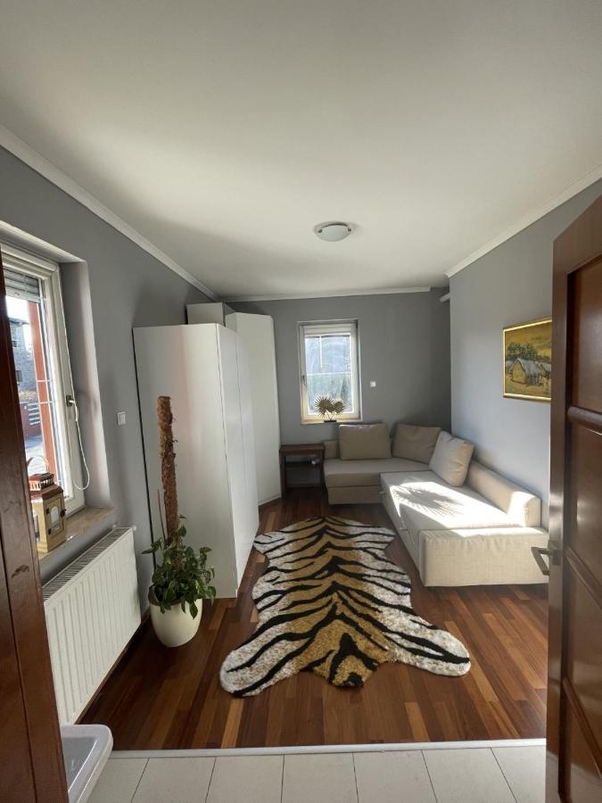 Rosehill Garden Family Villa With A Great Budapest View ภายนอก รูปภาพ
